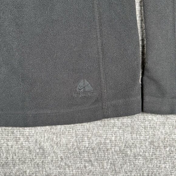 NIKE ACG Jacket 1/4 Zip Womens M Black FitDry Lightweight Running Gym Limited - Picture 3 of 9